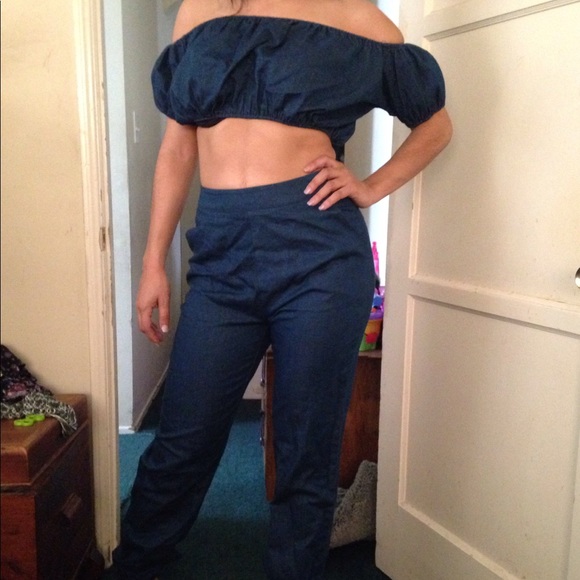 Two piece - Picture 3 of 4